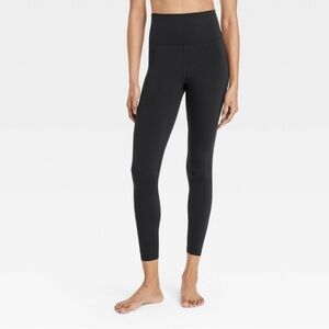 Women's All In Motion Everyday Soft Ultra High-Rise 7/8 Leggings M